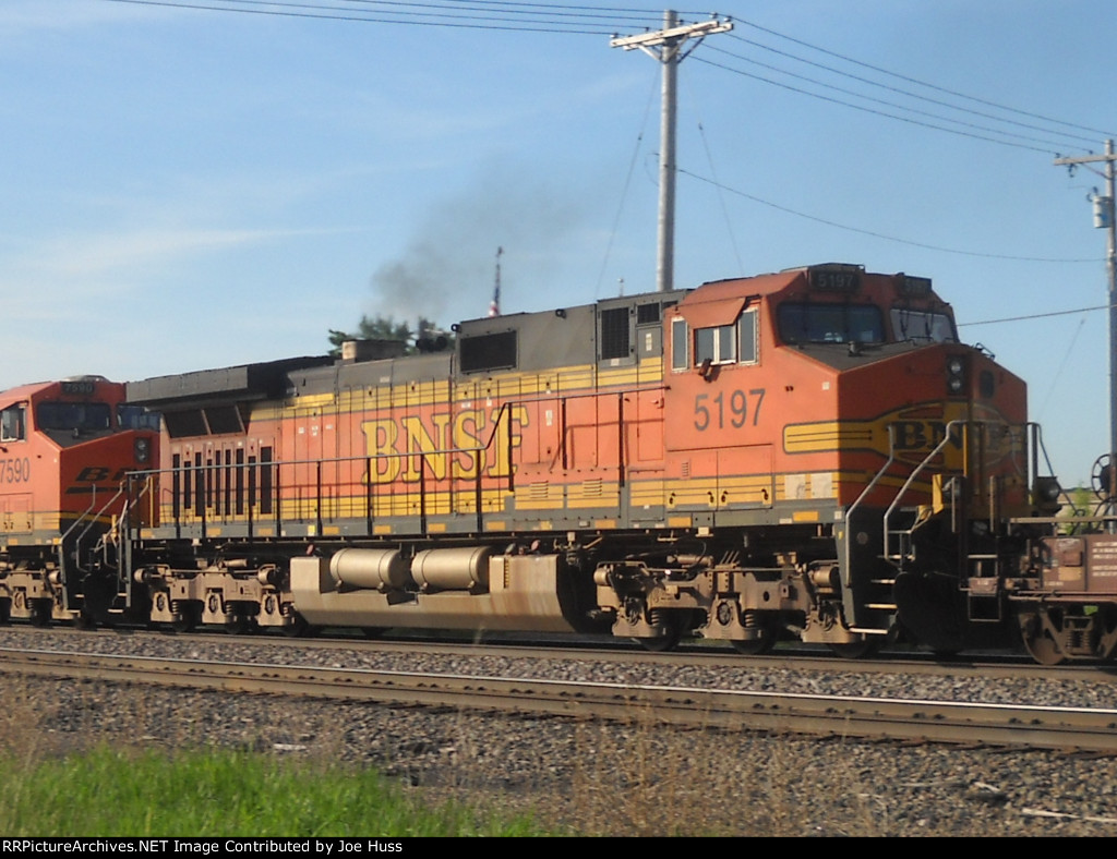 BNSF 5197